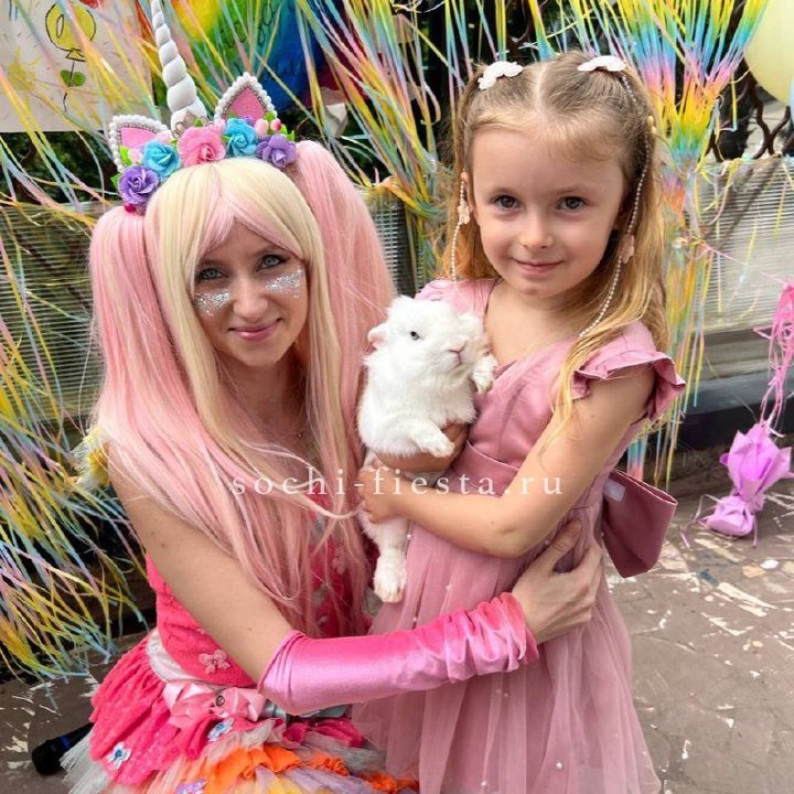 Шоу с кроликом в Симферополи