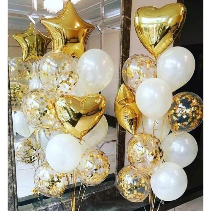 Фонтан шаров "Привет, это я" в Симферополи