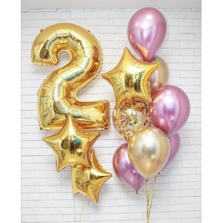 Цифра с фонтанами шаров  в Симферополи