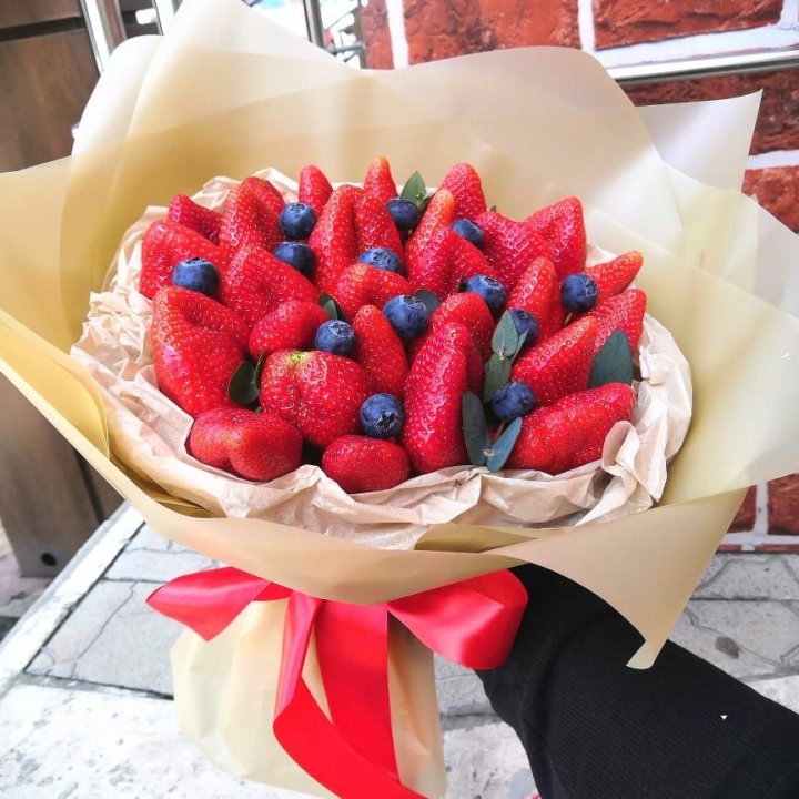 Ягодный бум №3 в Симферополи