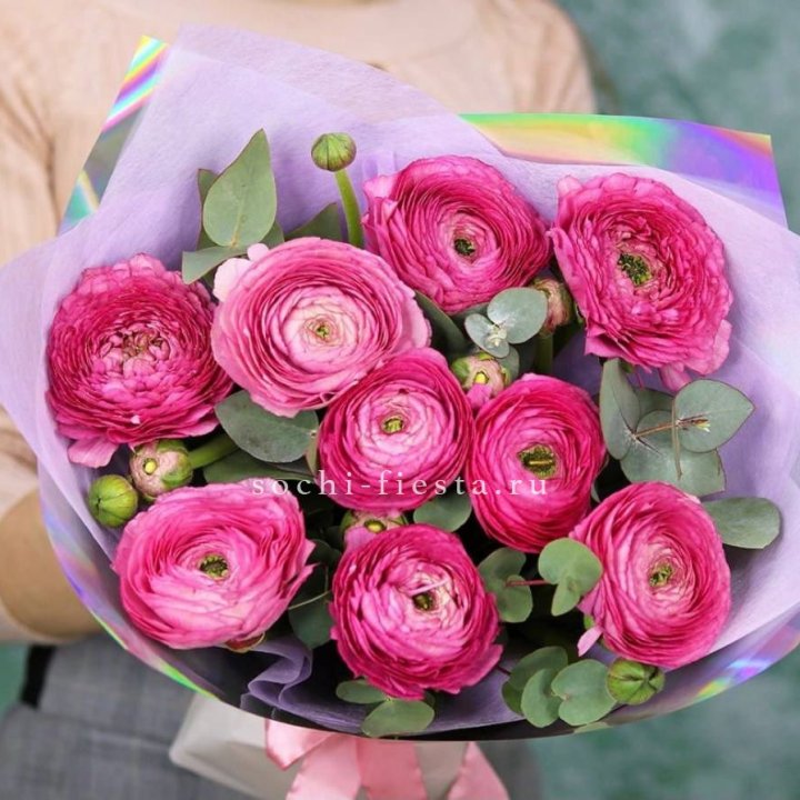 Ранункулюсы с эвкалиптом №2 в Симферополи