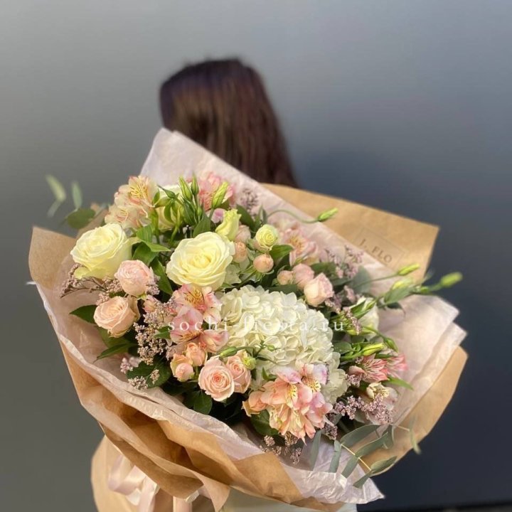 Дизайнерский букет №1 в Симферополи