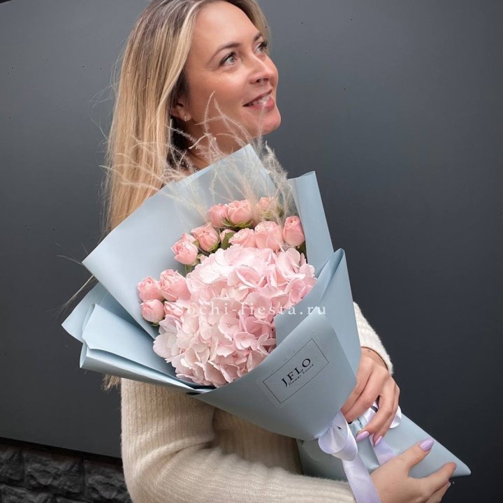 Гортензия  "Жасмин" в Симферополи