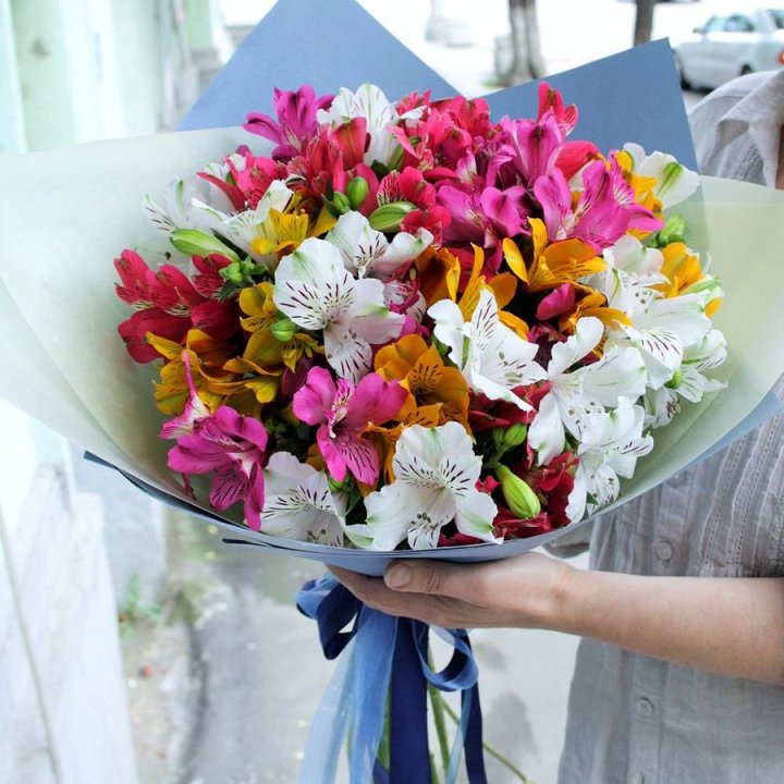 Микс альстромерий в Симферополи