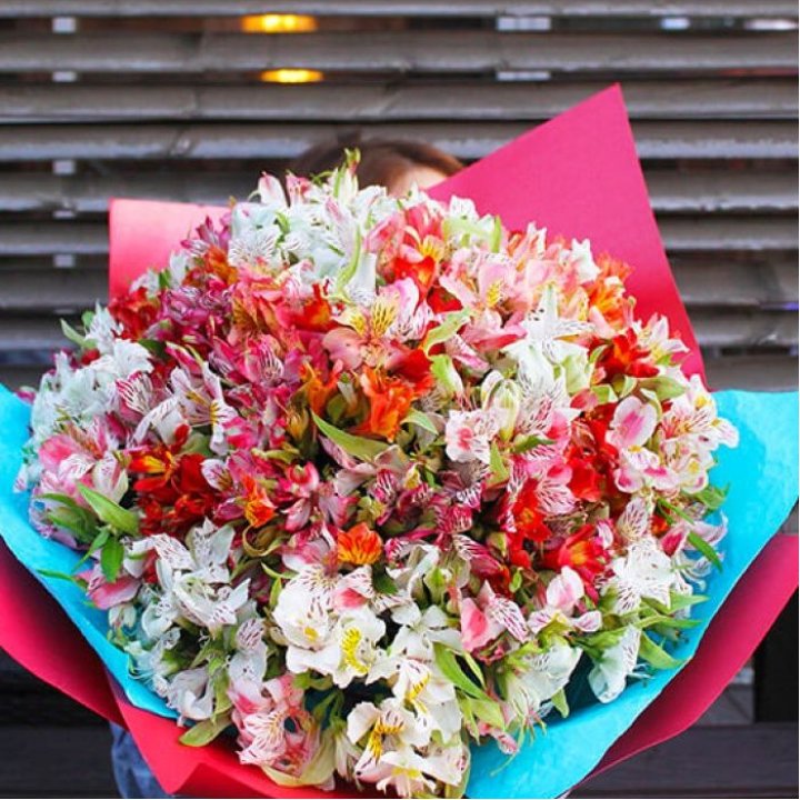 101 альстромерия в Симферополи