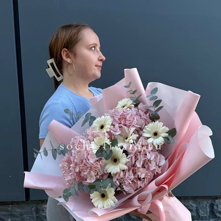 Букет "Знак любви" в Симферополи