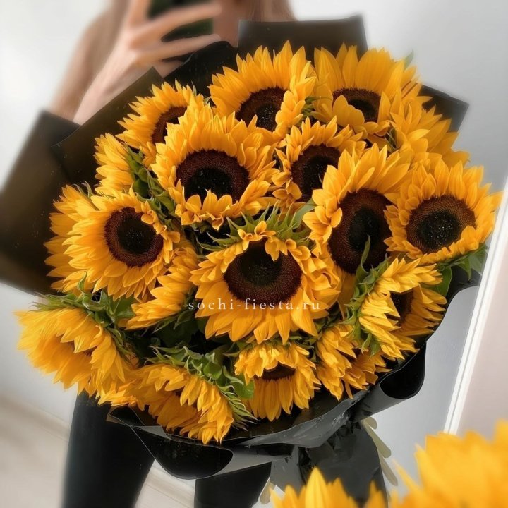 Букет подсолнухов "Гига" в Симферополи