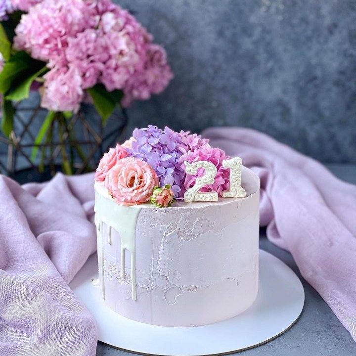 Торт с цифрой в Симферополи