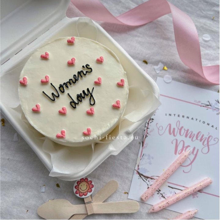Бенто-торт "Дорогим женщинам"  в Симферополи
