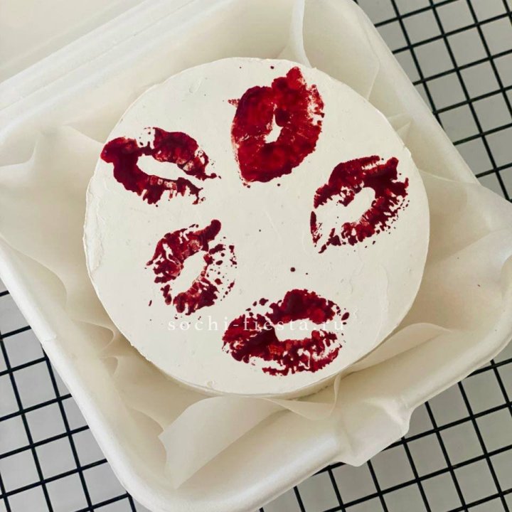 Бенто-торт "Поцелуй" в Симферополи