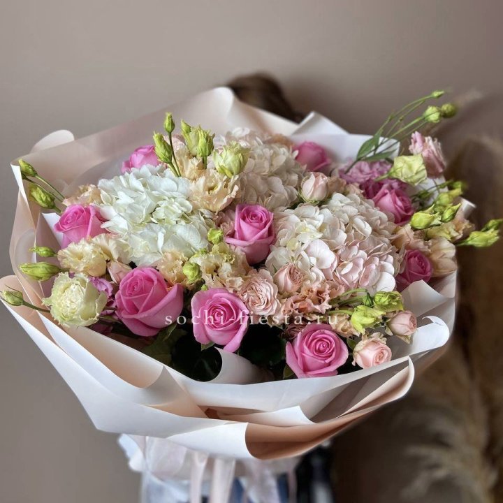 Дизайнерский букет "Каролина" в Симферополи