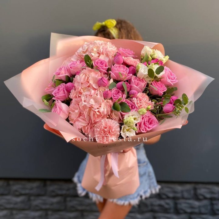 Авторский букет "Восторг" в Симферополи