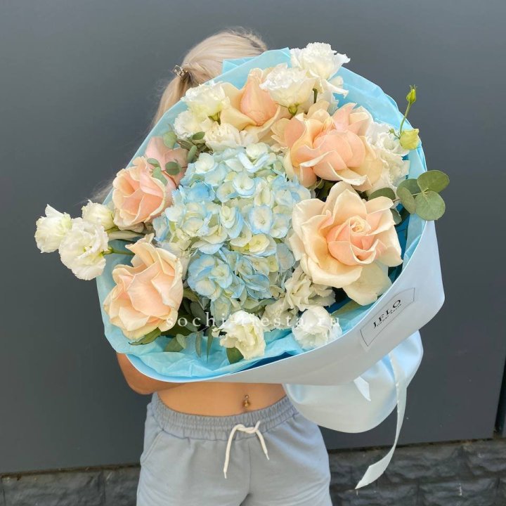 Сборный букет "Голубой закат" в Симферополи