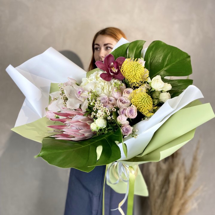 Дизайнерский букет экзотики в Симферополи