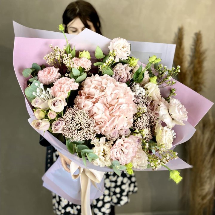 Дизайнерский букет "Трели кримс" в Симферополи