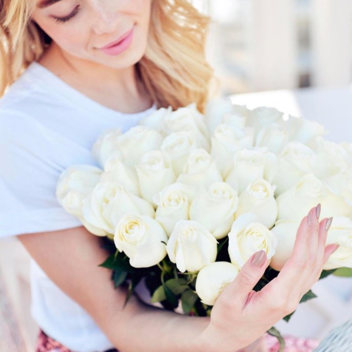 Букет высоких роз "Облака" в Симферополи