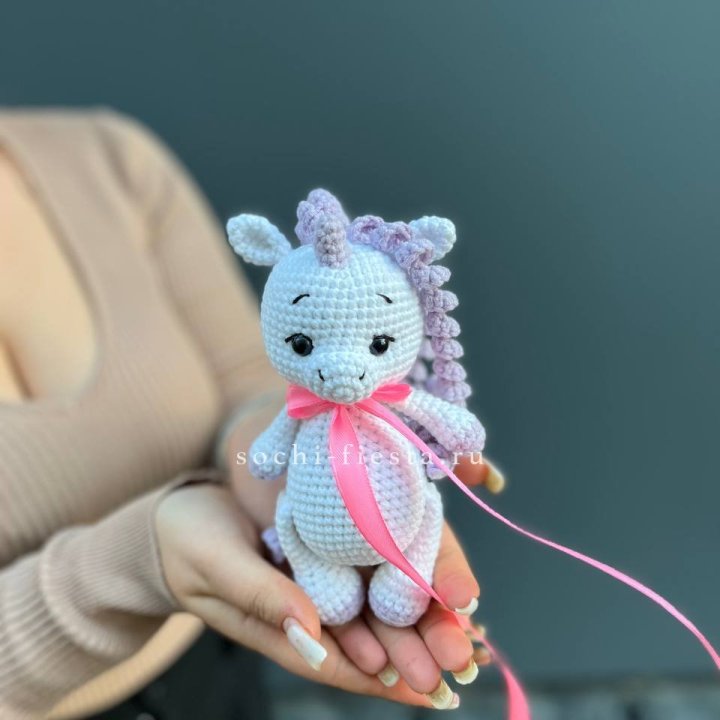 Единорог ручной работы в Симферополи