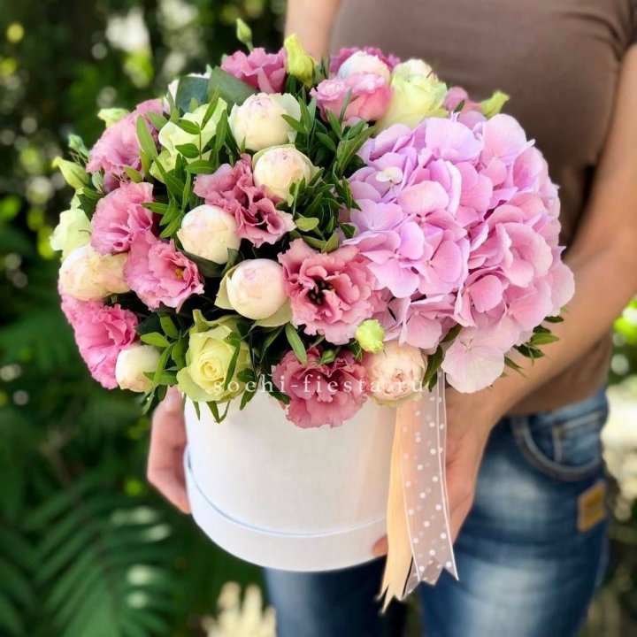 Дизайнерский цилиндр №2 в Симферополи