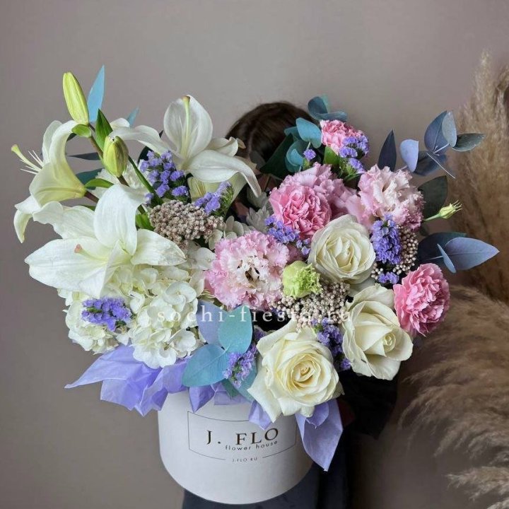 Авторский бокс "Виргиния" в Симферополи