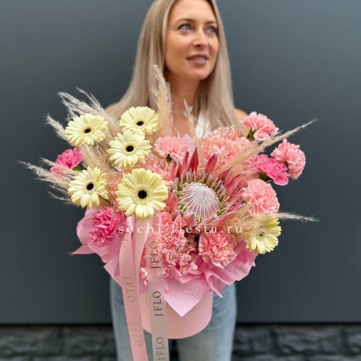 Авторский бокс "Принцесса"  в Симферополи