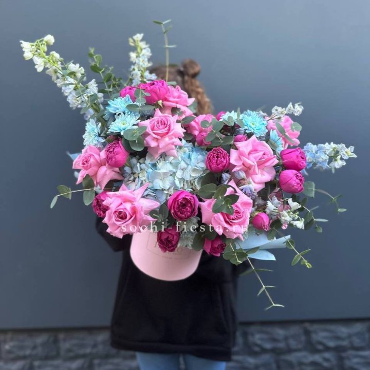 Авторская шляпная коробка в Симферополи