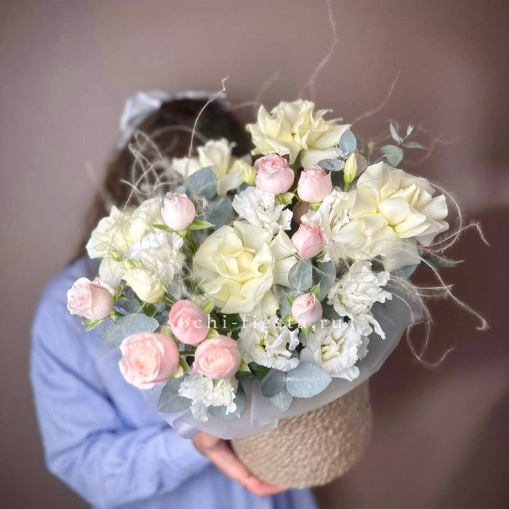 Авторский бокс "Милена" в джутовом кашпо в Симферополи