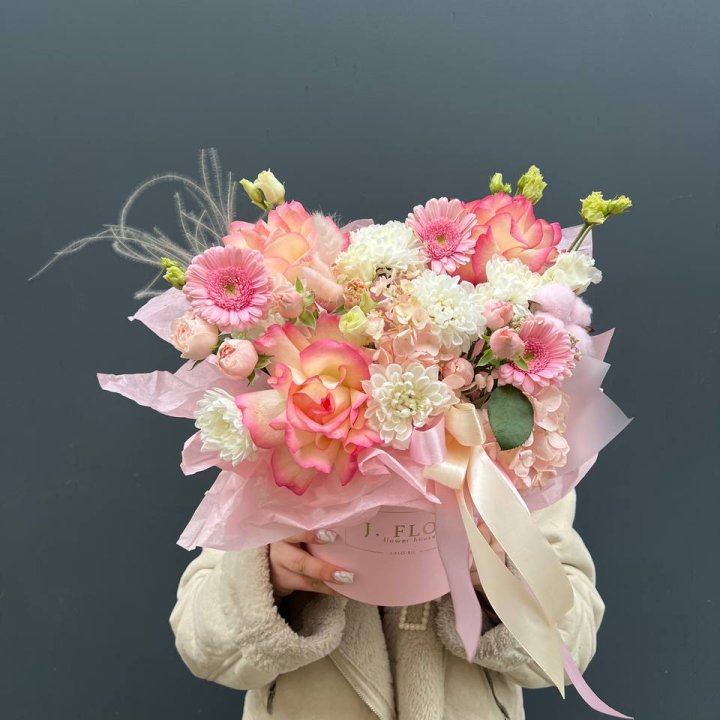 Бокс "Нежный поцелуй" в Симферополи