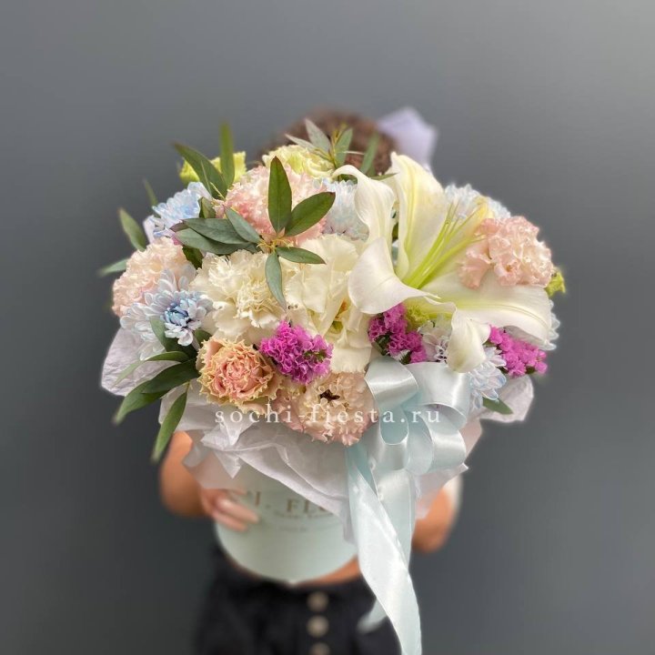 Дизайнерский цилиндр "Лилия" в Симферополи