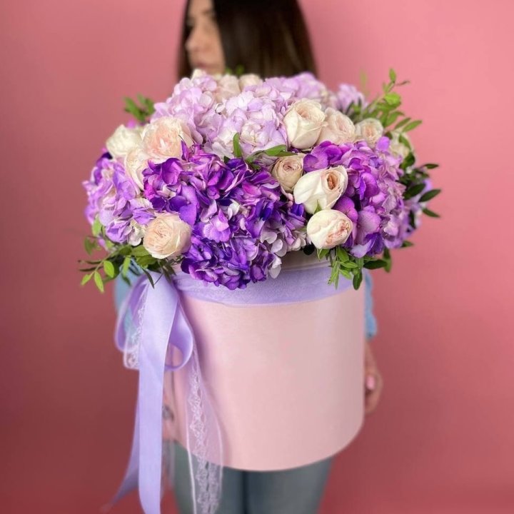 Авторский бокс "Виолета" в Симферополи