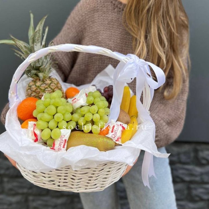 Фруктовая корзина №4 в Симферополи