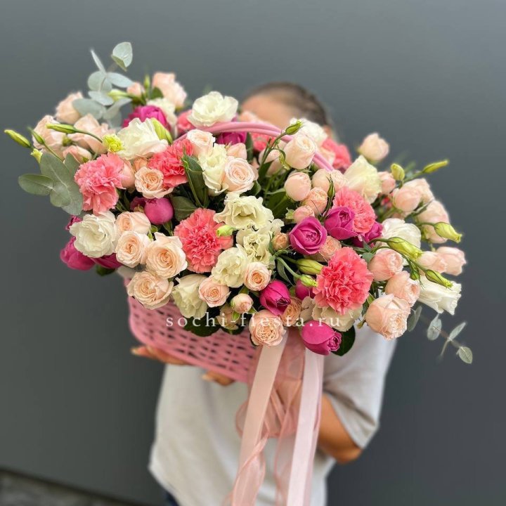 Цветочная корзина "Флоренция" в Симферополи