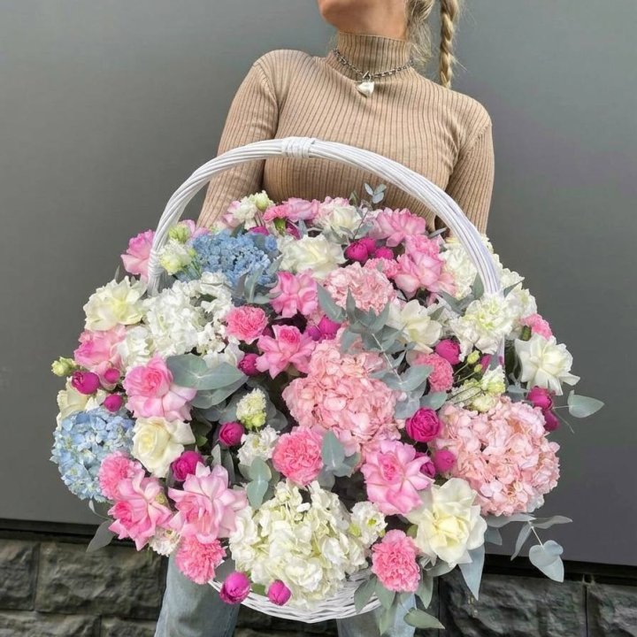 Цветочная корзина №3 в Симферополи