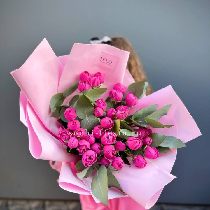 Пионовидные розы баблс в Симферополи