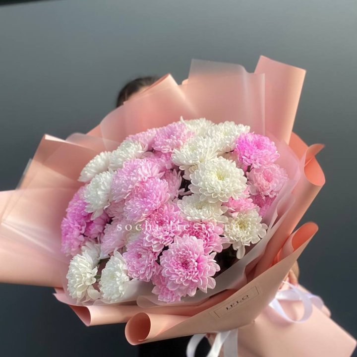  Букет бело-розовых хризантем  в Симферополи