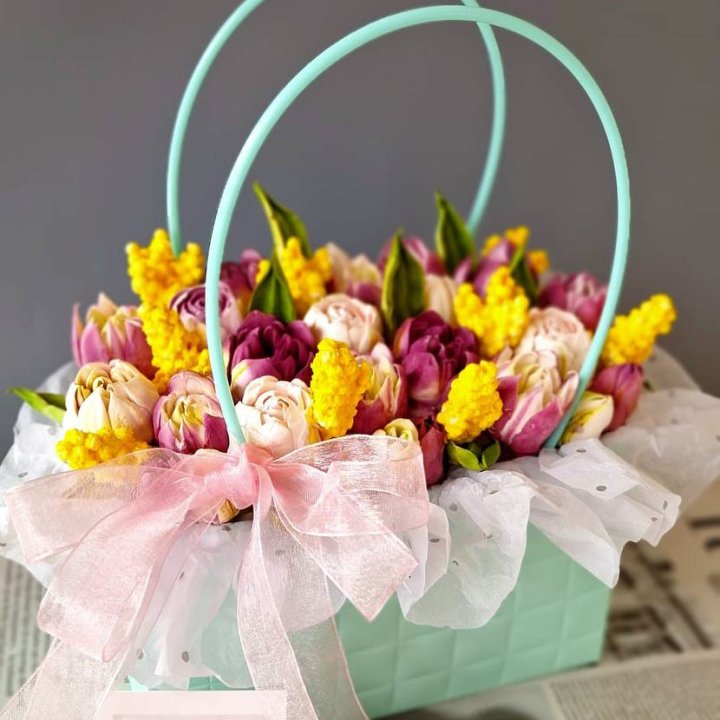 Тюльпаны в сумочке из зефира в Симферополи