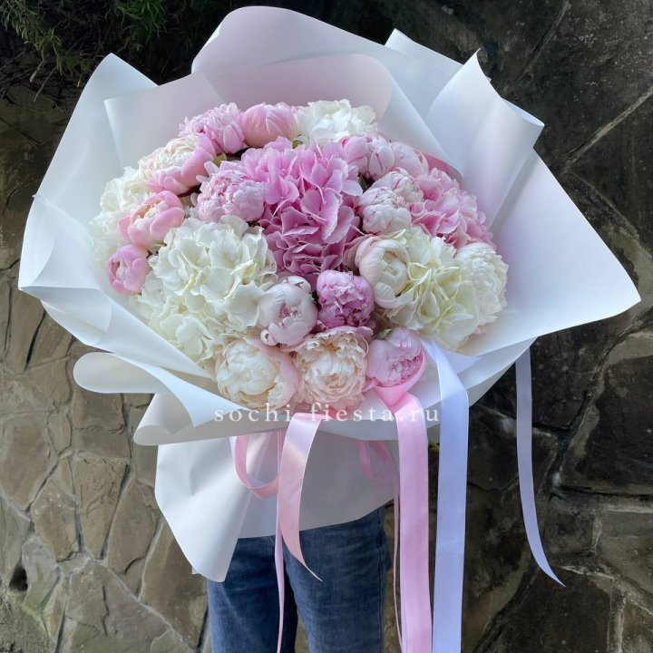 Букет "Пионы и Гортензии" в Симферополи