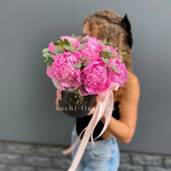 Дизайнерский цилиндр "Фломени" в Симферополи