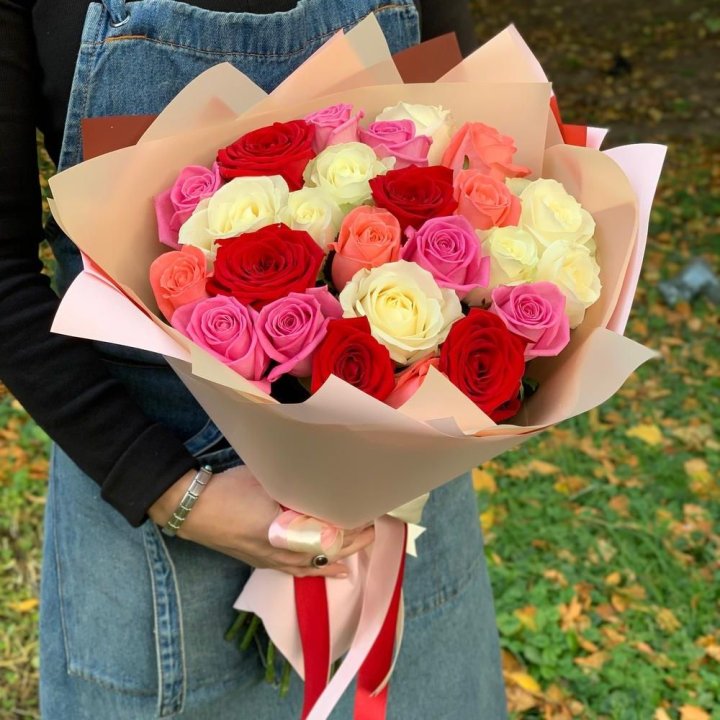 25 роз "Карусель" в Симферополи