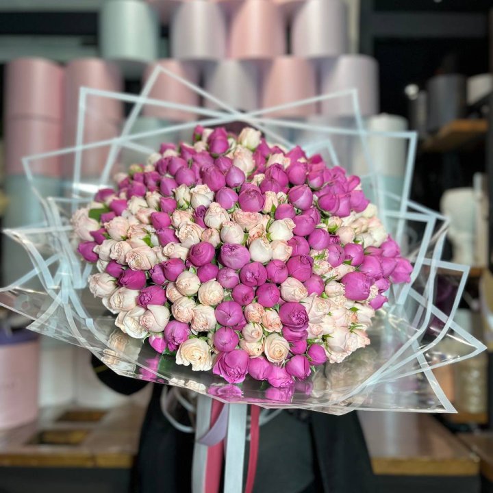 101 кустовая пионовидная роза в Симферополи