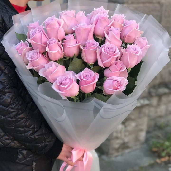 25 высоких розовых роз в Симферополи