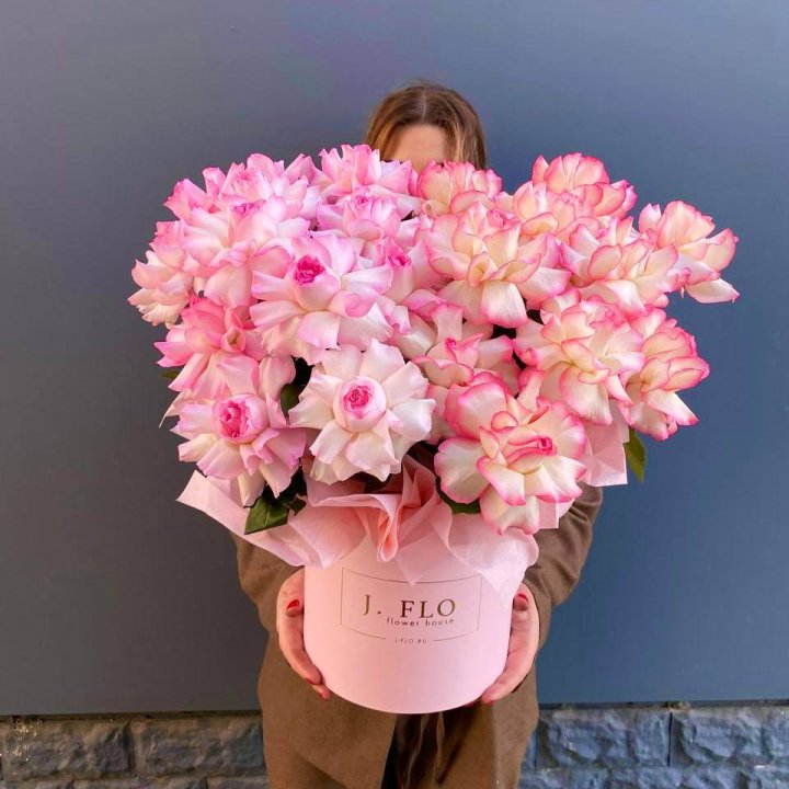 25 Французских роз микс в боксе в Симферополи