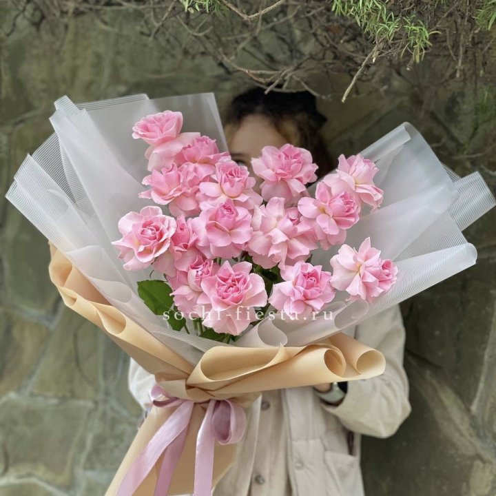 Букет из 15 французских роз Пинк дрим в Симферополи