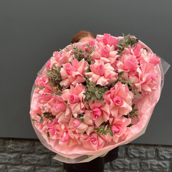  25 розовых французских роз в Симферополи
