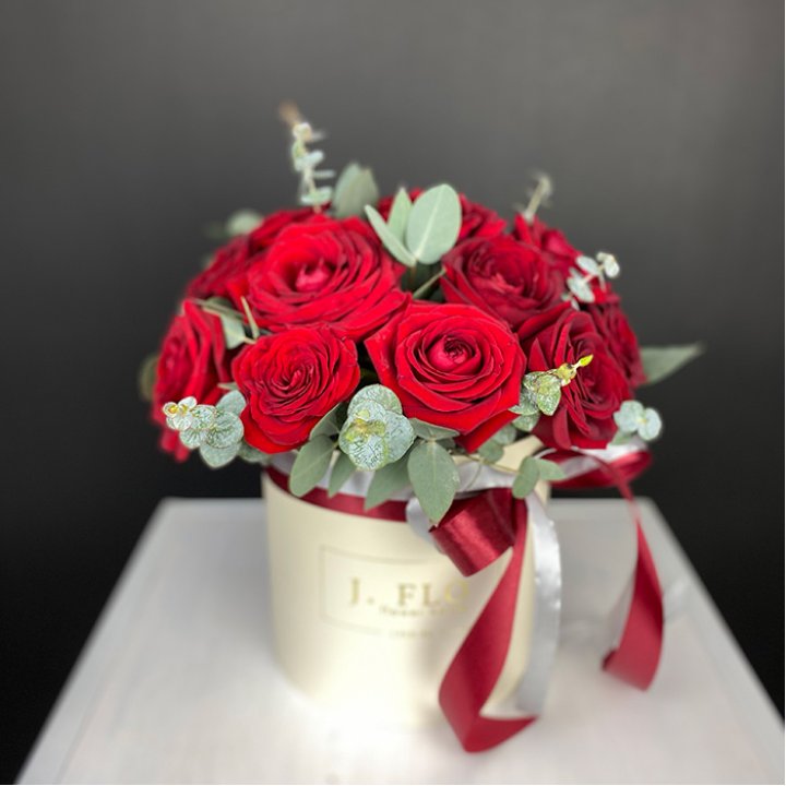 Ред бокс в Симферополи