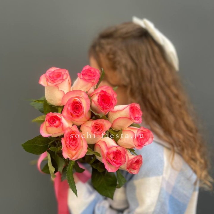 11 роз "Джумилия" в Симферополи