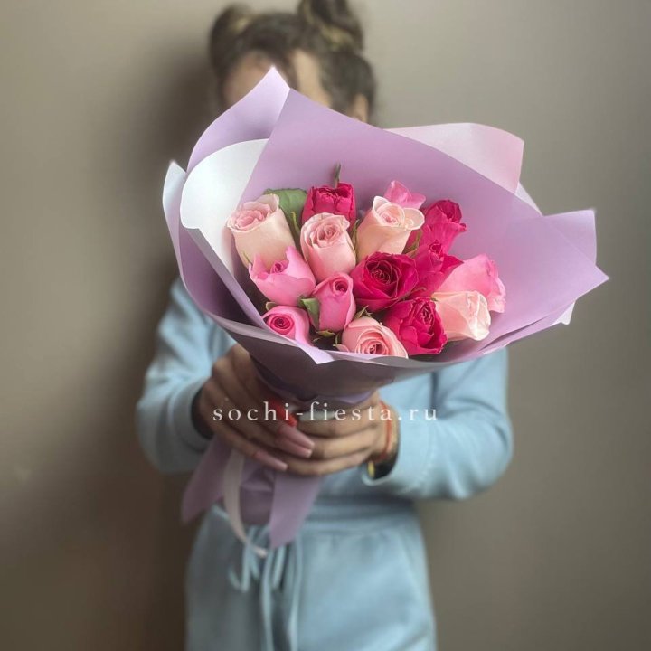 Букет из 15 роз Микс (Кения) в Симферополи