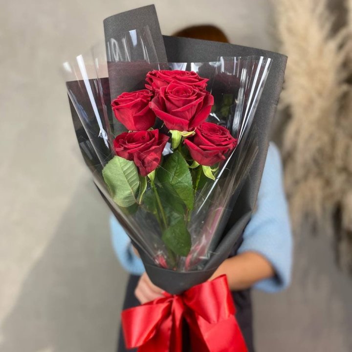 5 роз ред наоми в Симферополи