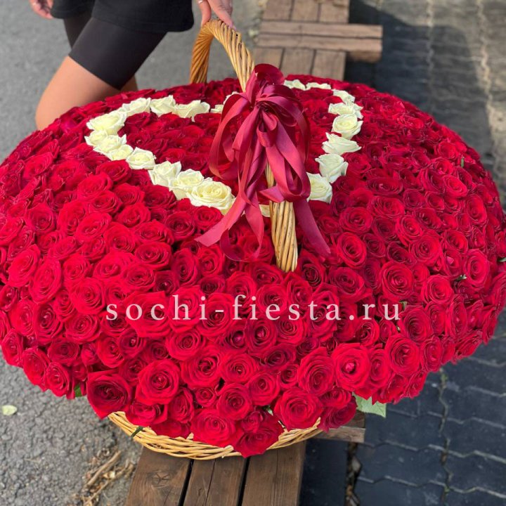 505 роз в Симферополи