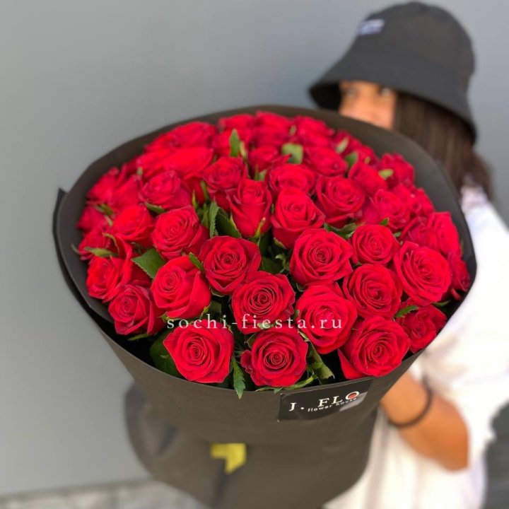 51 роза "Блек" в Симферополи