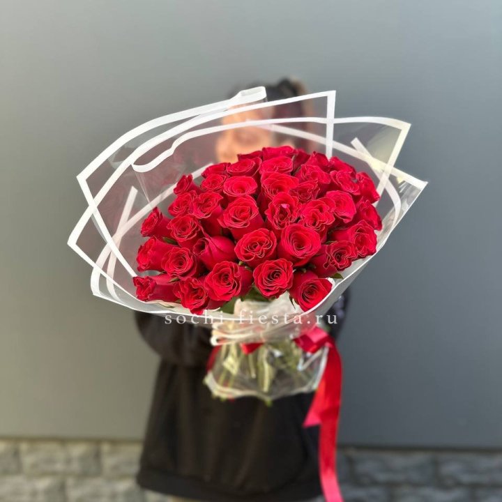 31 красная роза в Симферополи